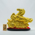 画像1: 限定品、河合酒造出世男、干支ボトル金色・    午　2026 (1)